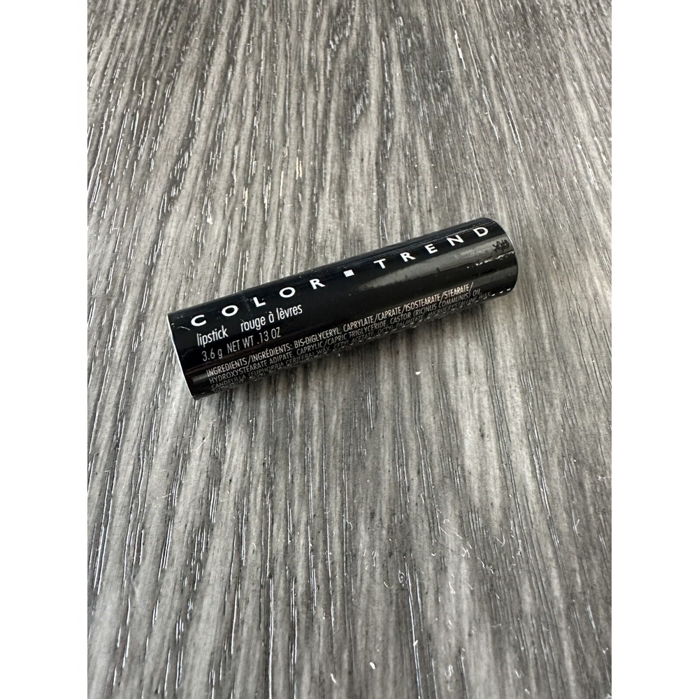 Avon Color Trend Lipstick. Rendezvous‎ #21158 Discontinued. New. Sealed. 3.6g